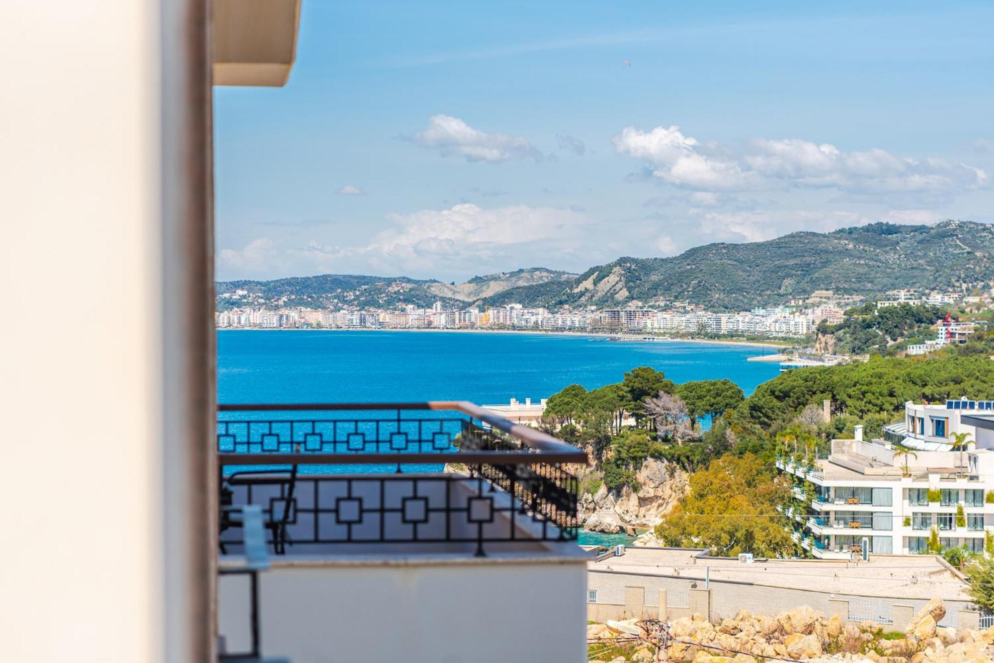 Melon Apartments Vlore Exterior photo