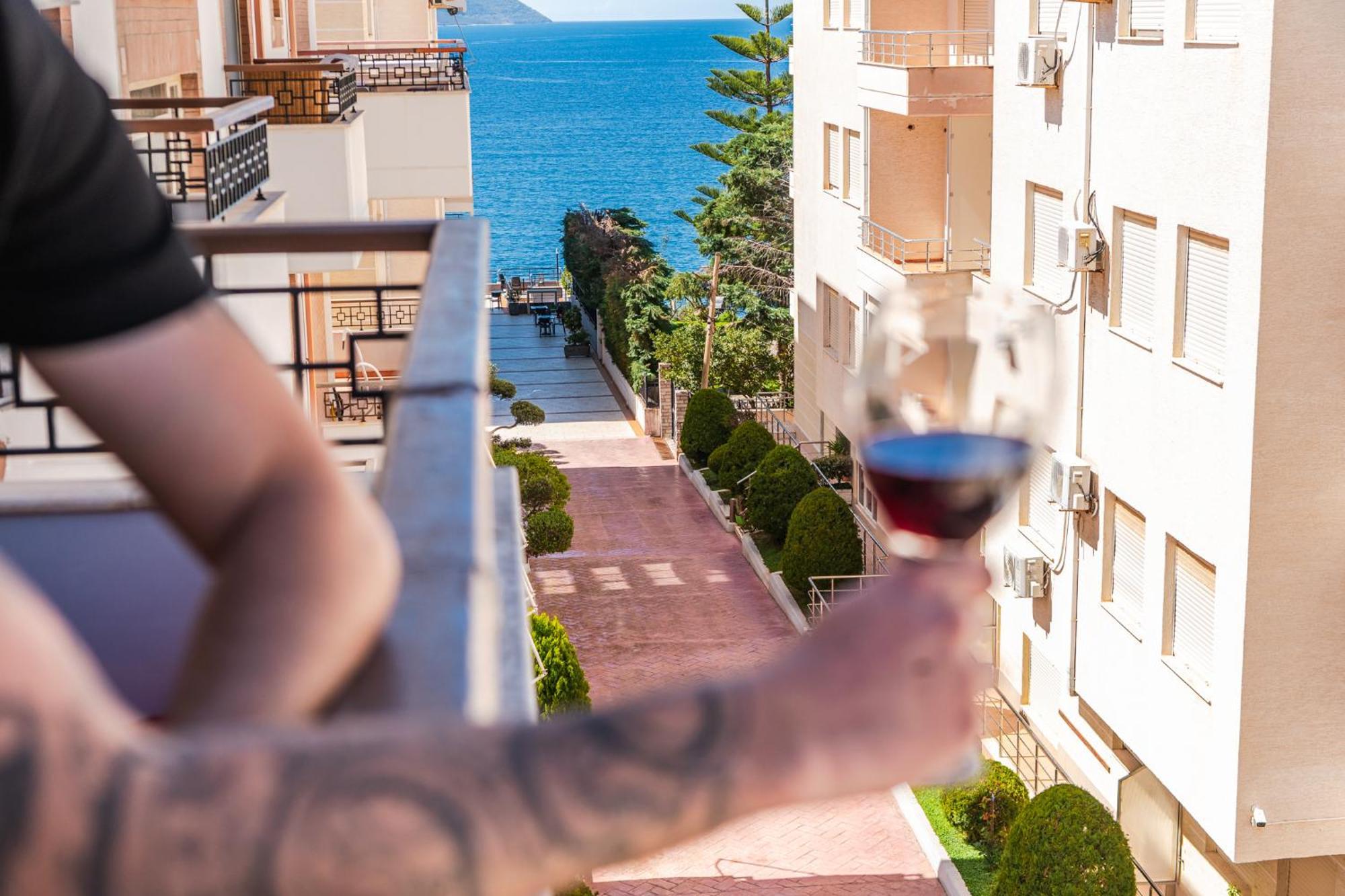 Melon Apartments Vlore Exterior photo