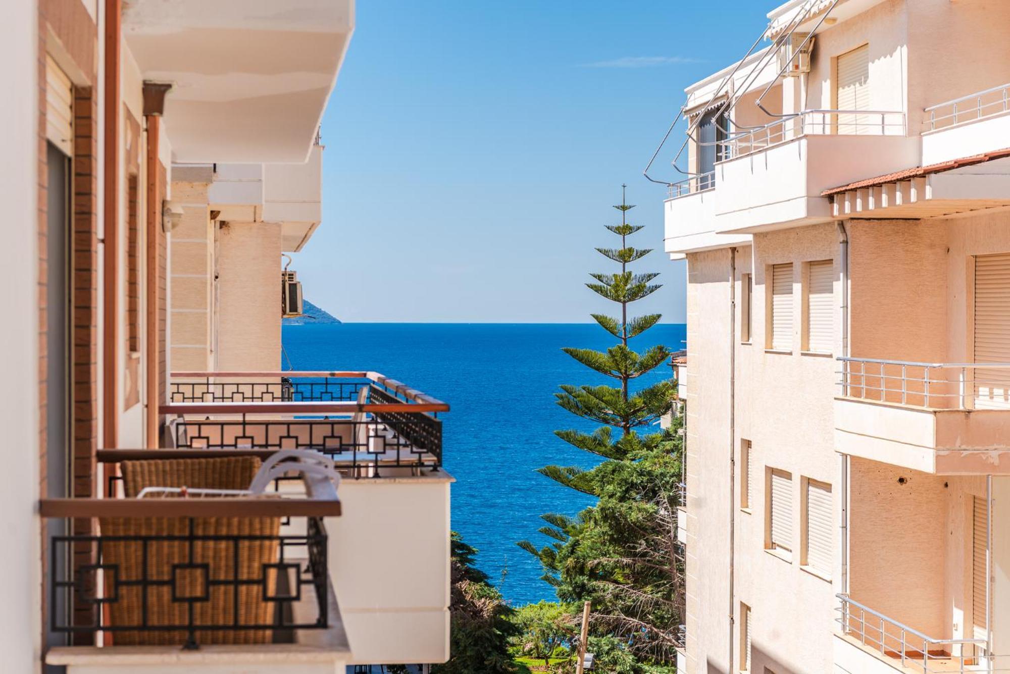 Melon Apartments Vlore Exterior photo