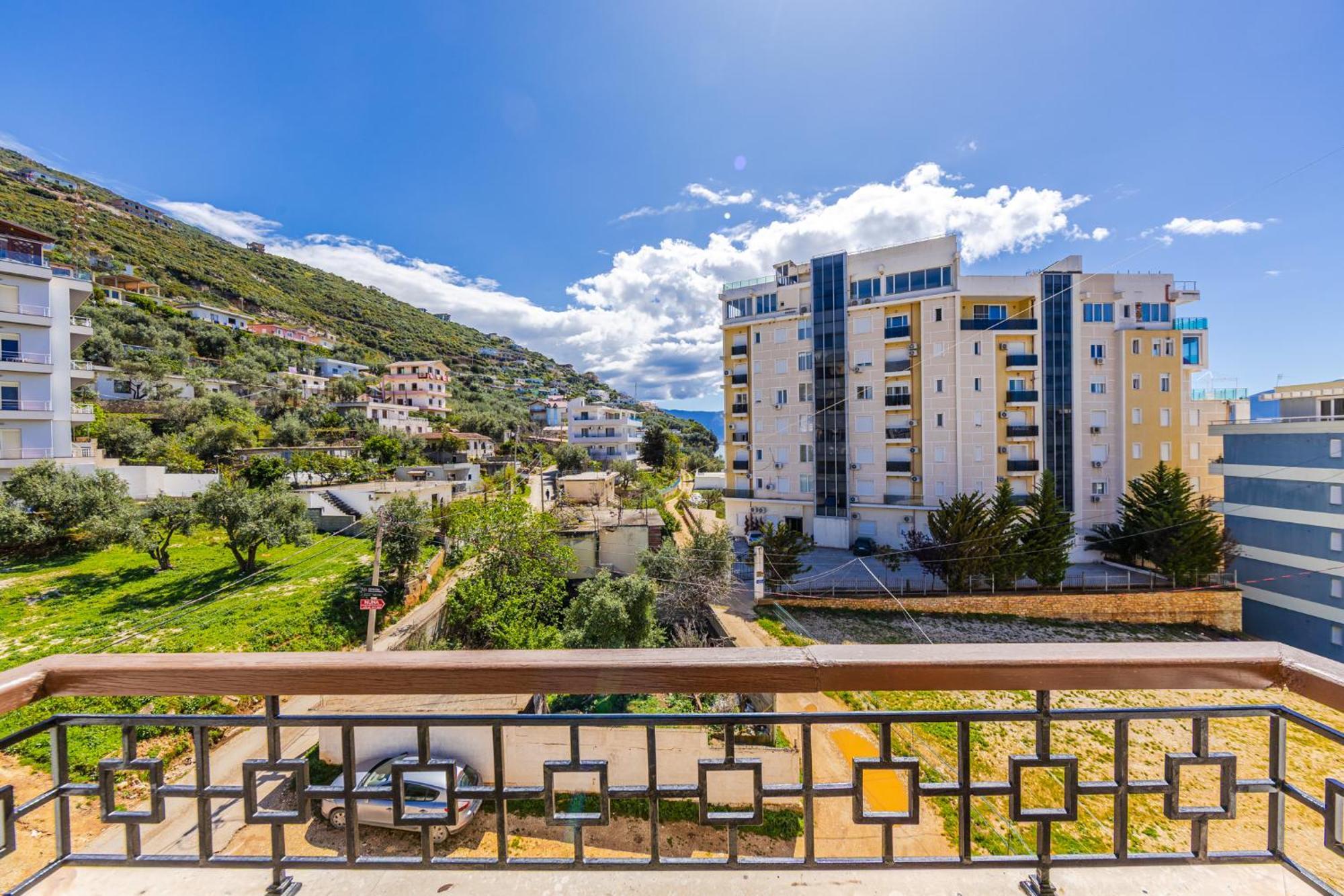 Melon Apartments Vlore Exterior photo