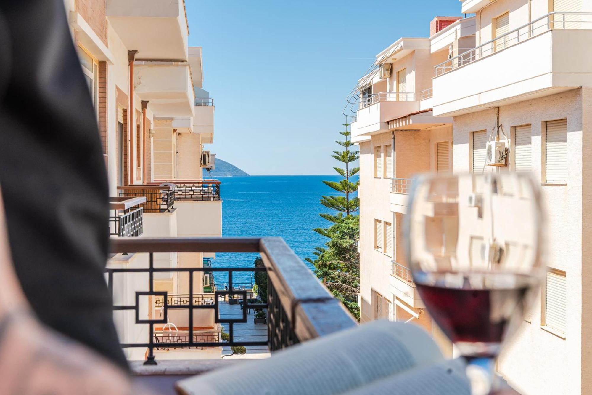 Melon Apartments Vlore Exterior photo